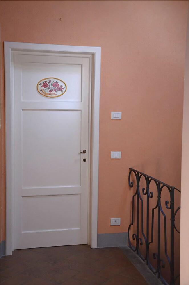 Agriturismo Al Podere Di Rosa ลุคคา ภายนอก รูปภาพ