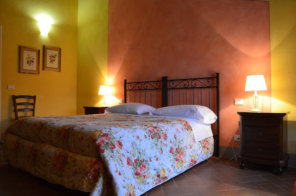 Agriturismo Al Podere Di Rosa ลุคคา ห้อง รูปภาพ
